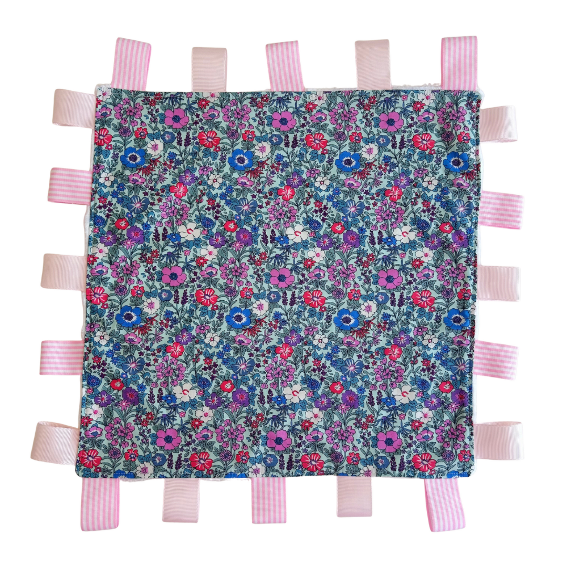 Vintage Floral Taggie