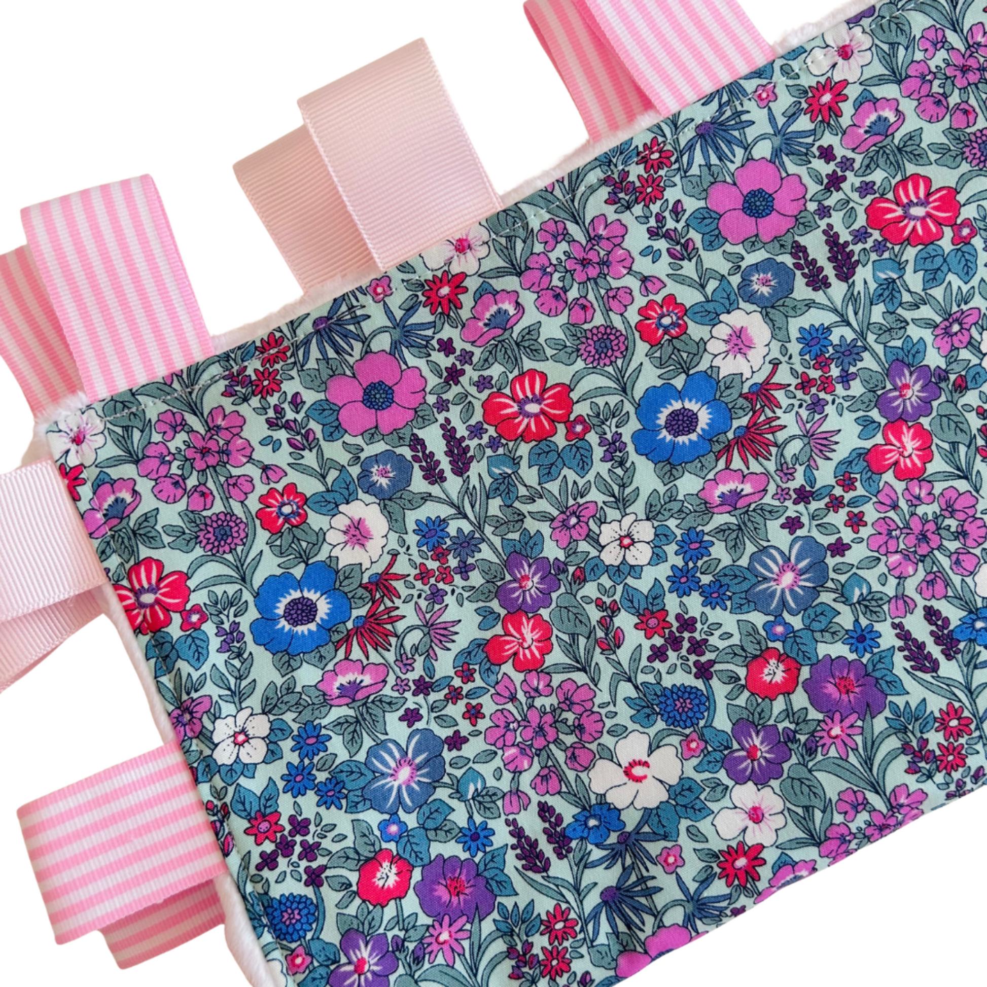 Vintage Floral Taggie